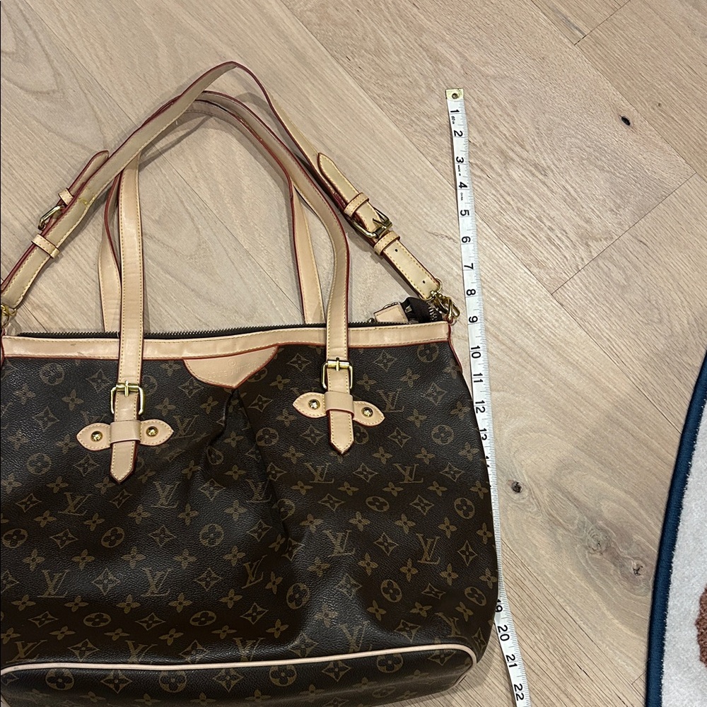 Louis Vuitton-like Monogram Tote with Pink Accents - Picture 11 of 14